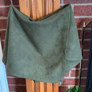 Suede skort